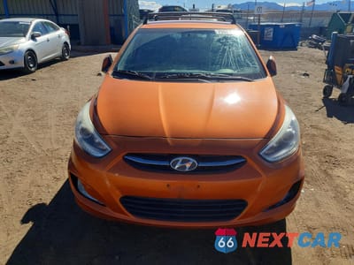 Piąte zdjęcie samochodu w środku: 2015 HYUNDAI ACCENT SPORT VIN:KMHCU5AE5FU225679 - miniatura