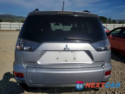 Zdjęcie 6 z 13 samochodu: 2010 MITSUBISHI OUTLANDER ES VIN:JA4AT2AW5AZ006278 - miniatura
