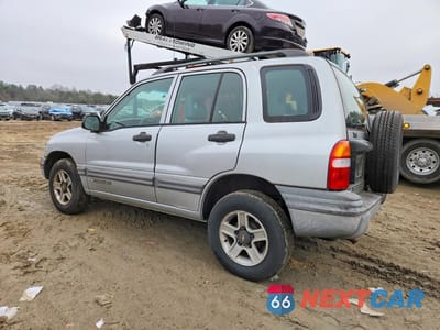 Drugie zdjęcie samochodu z przodu: 2002 CHEVROLET TRACKER VIN:2CNBJ13C326923645 - miniatura