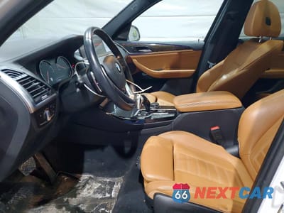 Zdjęcie 7 z 13 samochodu: 2018 BMW X3 XDRIVE30I VIN:5UXTR9C58JLD63954 - miniatura