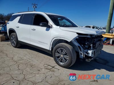 Czwarte zdjęcie samochodu z boku: 2025 CHEVROLET TRAVERSE LT VIN:1GNERGRS0SJ272027 - miniatura