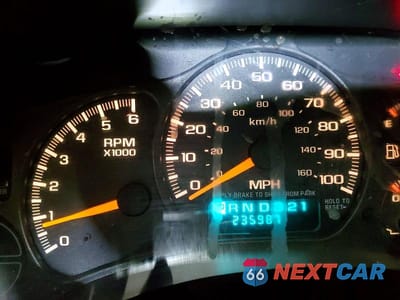 Zdjęcie 9 z 11 samochodu: 1999 GMC SIERRA VIN:1GTEK19T5XE526804 - miniatura