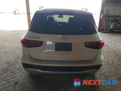 Zdjęcie 6 z 12 samochodu: 2021 MERCEDES-BENZ GLB 250 VIN:W1N4M4GB7MW146914 - miniatura