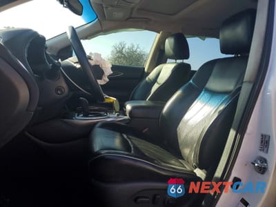 Zdjęcie 7 z 15 samochodu: 2016 INFINITI QX60 VIN:5N1AL0MN7GC527913 - miniatura