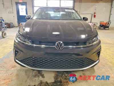 Piąte zdjęcie samochodu w środku: 2025 VOLKSWAGEN JETTA SE VIN:3VW7X7BU2SM043979 - miniatura