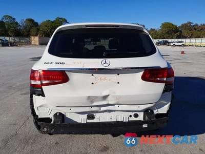 Zdjęcie 6 z 12 samochodu: 2019 MERCEDES-BENZ GLC 300 VIN:WDC0G4JB9KV145587 - miniatura