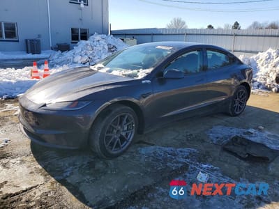 2025 TESLA MODEL 3 5YJ3E1EA5SF035823 - główne zdjęcie licytacji z USA - miniatura