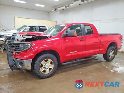 2010 TOYOTA TUNDRA GRADE 5TFUM5F15AX012303 - główne zdjęcie licytacji z USA - miniatura