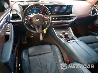 Zdjęcie 8 z 13 samochodu: 2023 BMW XM VIN:5YM23CS08P9S58553 - miniatura
