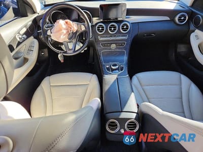Zdjęcie 8 z 13 samochodu: 2017 MERCEDES-BENZ C 300 VIN:WDDWF4JB4HR223350 - miniatura