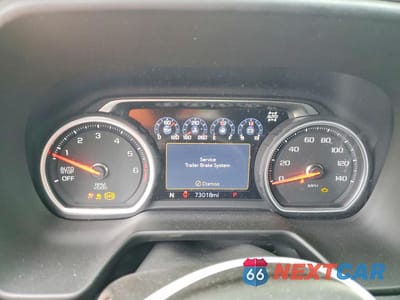 Zdjęcie 9 z 14 samochodu: 2021 CHEVROLET TAHOE K1500 Z71 VIN:1GNSKPKD9MR317571 - miniatura