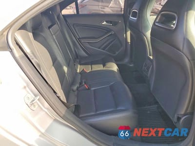 Zdjęcie 10 z 11 samochodu: 2015 MERCEDES-BENZ CLA 250 VIN:WDDSJ4EB8FN187836 - miniatura