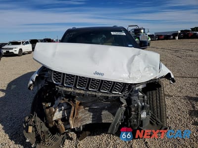 Piąte zdjęcie samochodu w środku: 2023 JEEP GRAND CHEROKEE SUMMIT 4XE VIN:1C4RJYE69P8788739 - miniatura