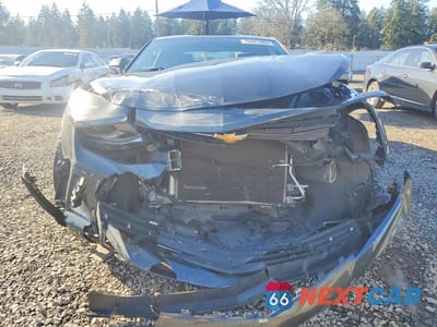 Piąte zdjęcie samochodu w środku: 2017 CHEVROLET CAMARO LT VIN:1G1FC1RX5H0159480 - miniatura