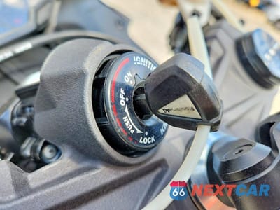 Zdjęcie 8 z 9 samochodu: 2025 KAWASAKI ZX636 K VIN:JKBZXJK1XSA007099 - miniatura