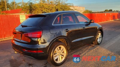 Czwarte zdjęcie samochodu z boku: 2017 AUDI Q3 PREMIUM PLUS VIN:WA1HCCFS1HR005553 - miniatura