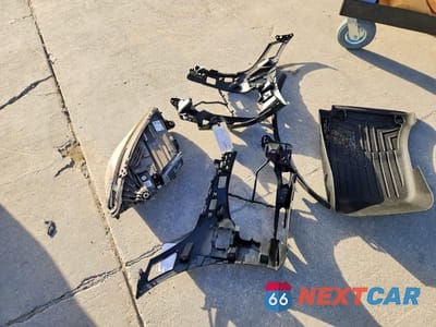 Zdjęcie 12 z 12 samochodu: 2019 MERCEDES-BENZ AMG GT 53 VIN:WDD7X6BB7KA004139 - miniatura