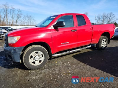 2013 TOYOTA TUNDRA GRADE 5TFUM5F19DX050279 - główne zdjęcie licytacji z USA - miniatura