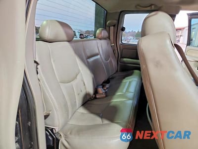 Zdjęcie 11 z 14 samochodu: 2003 GMC NEW SIERRA K1500 VIN:1GTEK19T23Z243344 - miniatura