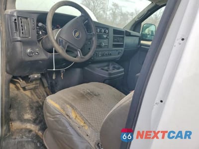 Zdjęcie 8 z 13 samochodu: 2009 CHEVROLET EXPRESS G2500 VIN:1GCGG25C891118586 - miniatura