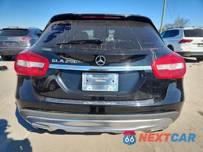 Zdjęcie 6 z 12 samochodu: 2015 MERCEDES-BENZ GLA 250 VIN:WDCTG4EB0FJ126298 - miniatura