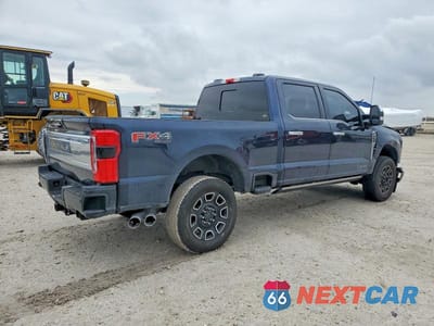 Czwarte zdjęcie samochodu z boku: 2024 FORD F250 SUPER DUTY VIN:1FT8W2BT0RED23503 - miniatura