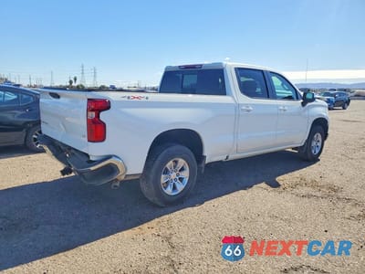 Trzecie zdjęcie samochodu z tyłu: 2026 CHEVROLET SILVERADO K1500 LT VIN:1GCUKDED8TZ142594 - miniatura