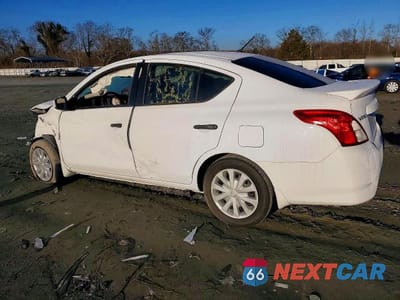 Drugie zdjęcie samochodu z przodu: 2017 NISSAN VERSA S VIN:3N1CN7AP2HL861748 - miniatura