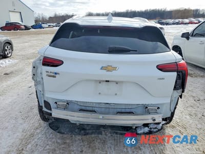 Zdjęcie 6 z 13 samochodu: 2024 CHEVROLET BLAZER 2LT VIN:3GNKDBRJ9RS292782 - miniatura