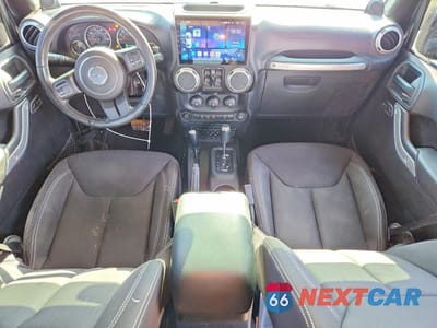 Zdjęcie 8 z 13 samochodu: 2013 JEEP WRANGLER UNLIMITED SAHARA VIN:1C4BJWEG1DL519464 - miniatura