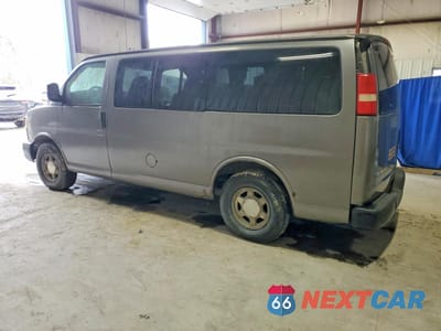 Drugie zdjęcie samochodu z przodu: 2008 GMC SAVANA VIN:1GKFG154181173916 - miniatura