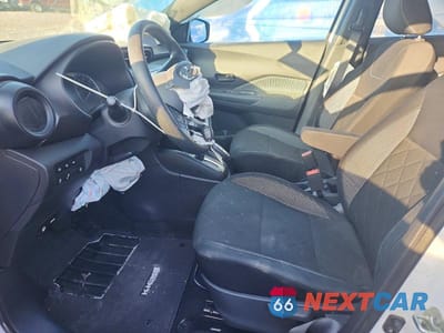 Zdjęcie 7 z 12 samochodu: 2020 NISSAN KICKS VIN:3N1CP5BV2LL533833 - miniatura