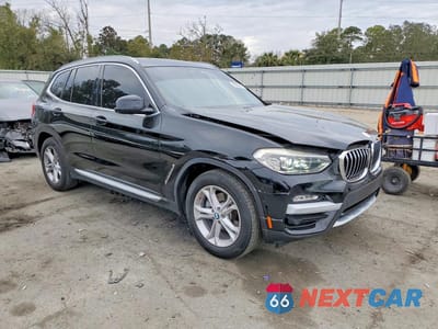 Czwarte zdjęcie samochodu z boku: 2019 BMW X3 SDRIVE30I VIN:5UXTR7C52KLE97929 - miniatura