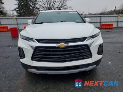 Piąte zdjęcie samochodu w środku: 2021 CHEVROLET BLAZER 3LT VIN:3GNKBJRS3MS505212 - miniatura