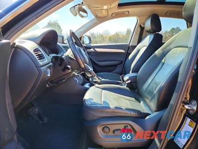 Zdjęcie 7 z 14 samochodu: 2015 AUDI Q3 PREMIUM PLUS VIN:WA1EFCFS0FR001324 - miniatura