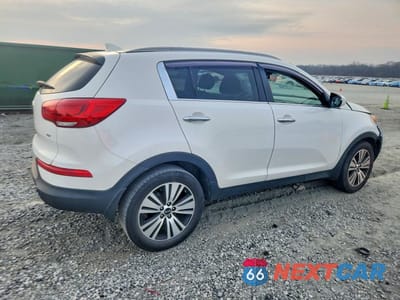 Trzecie zdjęcie samochodu z tyłu: 2015 KIA SPORTAGE EX VIN:KNDPC3AC6F7789416 - miniatura