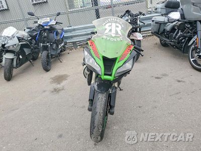 Drugie zdjęcie samochodu z przodu: 2011 KAWASAKI ZX1000 J VIN:JKAZXCJ13BA003509 - miniatura