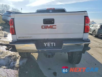 Zdjęcie 6 z 11 samochodu: 2017 GMC SIERRA K2500 SLE VIN:1GT12SEG6HF136383 - miniatura