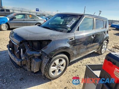 2018 KIA SOUL BASE KNDJN2A26J7548837 - główne zdjęcie licytacji z USA - miniatura