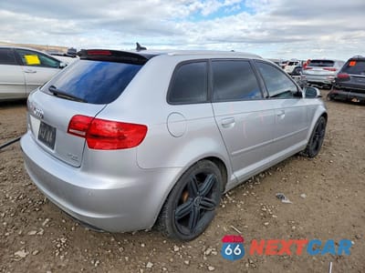 Trzecie zdjęcie samochodu z tyłu: 2011 AUDI A3 PREMIUM PLUS VIN:WAUMFAFM3BA140747 - miniatura