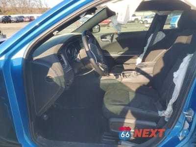 Zdjęcie 7 z 11 samochodu: 2023 DODGE CHARGER SXT VIN:2C3CDXBG3PH670995 - miniatura