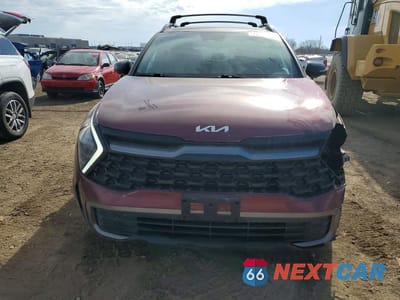 Piąte zdjęcie samochodu w środku: 2024 KIA SPORTAGE X-LINE VIN:5XYK6CDF9RG228366 - miniatura