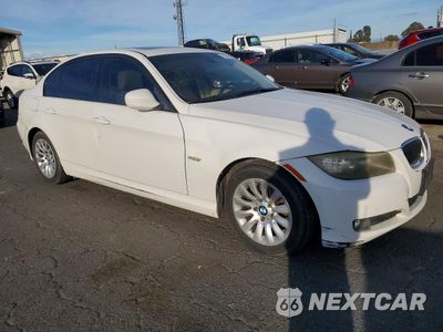 Czwarte zdjęcie samochodu z boku: 2009 BMW 328 I SULEV VIN:WBAPH53529A435683 - miniatura