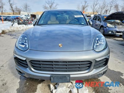 Piąte zdjęcie samochodu w środku: 2017 PORSCHE CAYENNE 3.6L V6 VIN:WP1AA2A26HKA92064 - miniatura