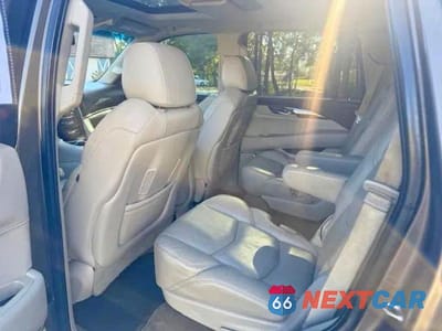 Zdjęcie 6 z 10 samochodu: 2016 CADILLAC ESCALADE LUXURY VIN:1GYS4BKJXGR177458 - miniatura