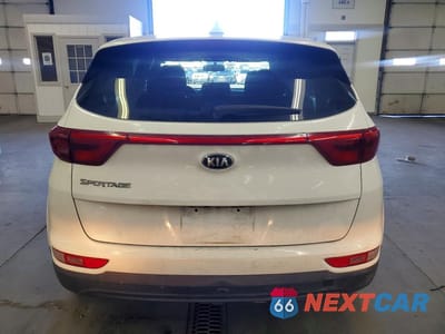 Zdjęcie 6 z 12 samochodu: 2019 KIA SPORTAGE LX VIN:KNDPMCAC4K7593112 - miniatura