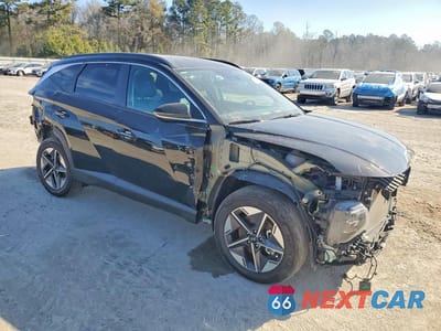 Czwarte zdjęcie samochodu z boku: 2025 HYUNDAI TUCSON SEL VIN:3KMJC3DE9SE015171 - miniatura