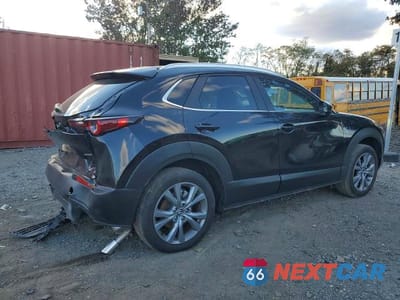 Trzecie zdjęcie samochodu z tyłu: 2025 MAZDA CX-30 PREFERRED VIN:3MVDMBCM4SM799716 - miniatura