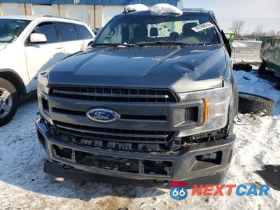 Piąte zdjęcie samochodu w środku: 2019 FORD F150 SUPERCREW VIN:1FTEW1EP6KFC83567 - miniatura