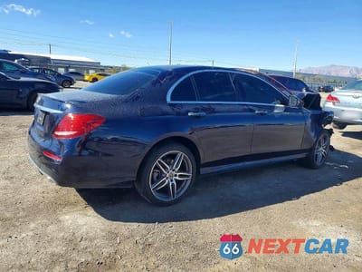 Trzecie zdjęcie samochodu z tyłu: 2018 MERCEDES-BENZ E 300 VIN:WDDZF4JB9JA360530 - miniatura